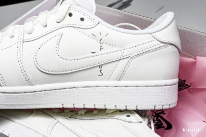 Jordan Travis x 1 Scott Air Low OG1228-111 0721